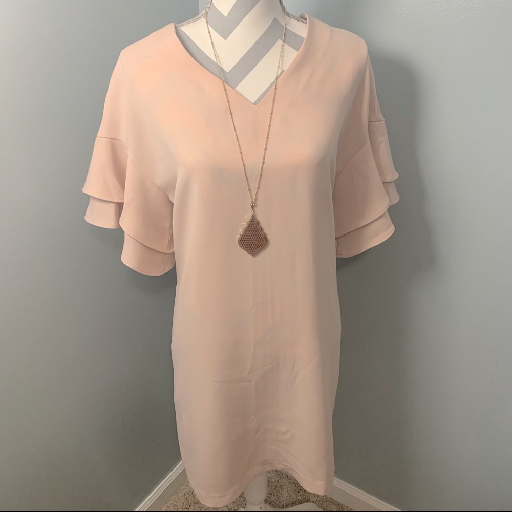 Flirty pink short-sleeve dress NWT Med